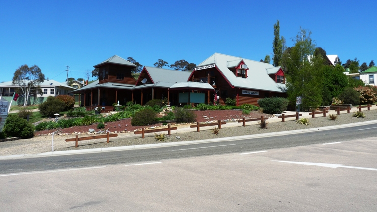Shop mit Schwarzw&auml;lder Kuckuksuhren in Omeo